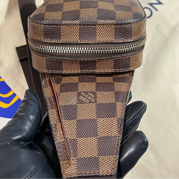 Louis Vuitton Geronimos Ebene Damier
Bum Bag - Picture 6 of 16